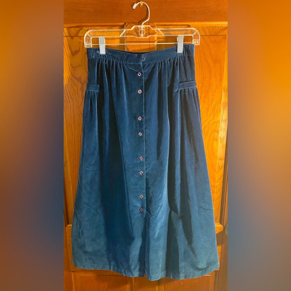 TROUSERS UP Elegant Blue Velvet Button-Down Skirt, Vintage 70’s/80’s, Size 7/8